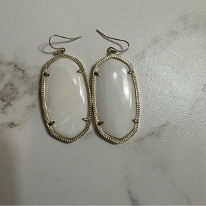 Kendra Scott white Danielle earrings